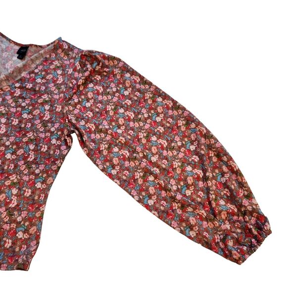 Daytrip‎ Floral Bodysuit  Size L  Pink Snap - Picture 8 of 15